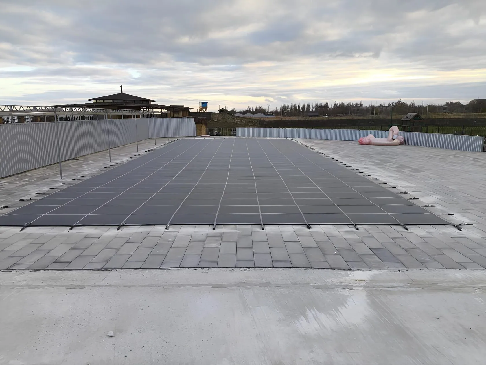 Защитное покрывало для бассейна в Камышине